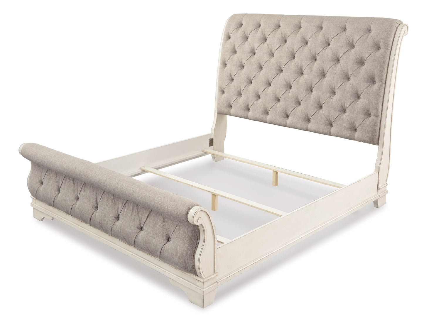 Realynn Sleigh Bed