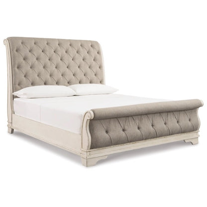 Realynn Sleigh Bed